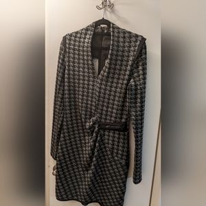 Grey & black hounds tooth long sleeve dress